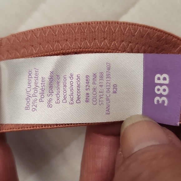 Secret Treasures Push Up Bra. 38B. NWT - Picture 6 of 6